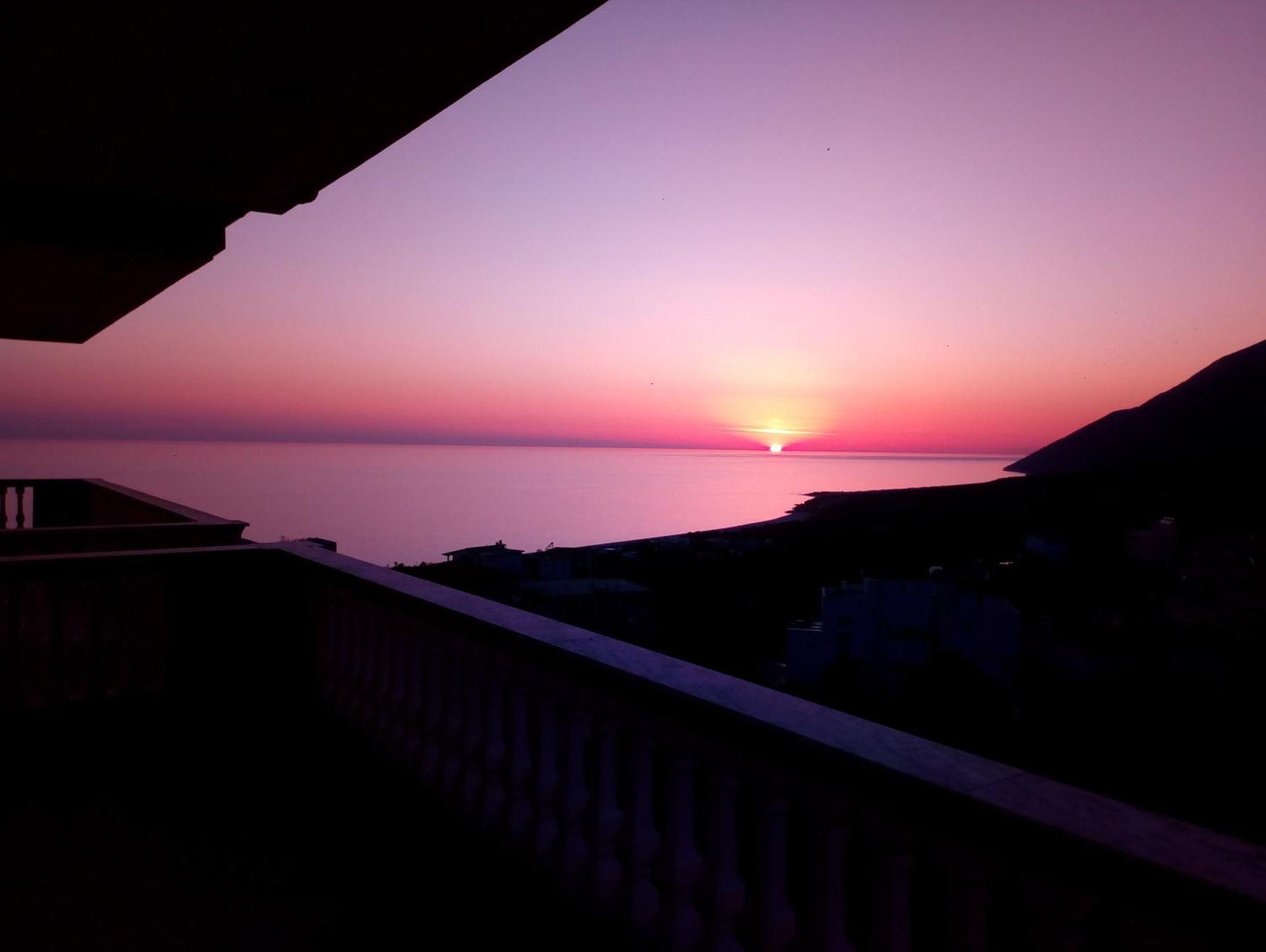 Spartila Apartments Dhermi Exterior photo